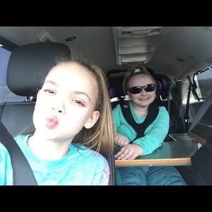 Meet your Posher, Lillian